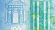 100 eurų vandens ženklas iš arti