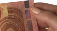 Perbraukite per banknotą Nr.5