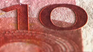 Perbraukite per 10 eurų skaičių